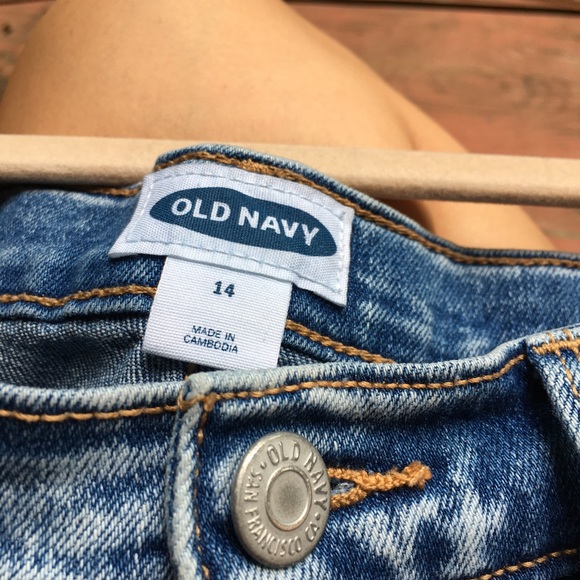 Bermuda Jean shorts - Picture 3 of 3